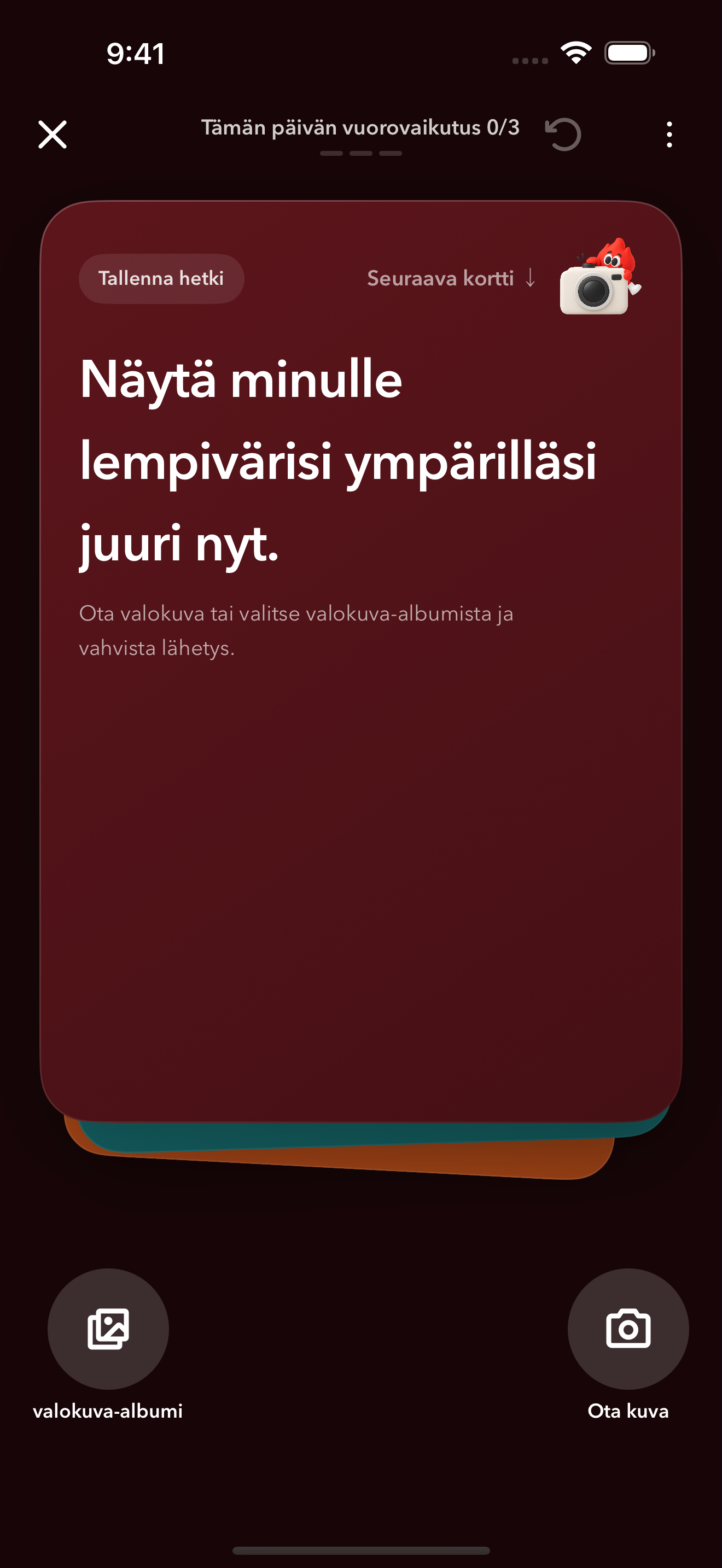 Kolme korttia. Jotain jaettavaa.